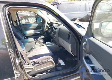 2007 Dodge Nitro Slt/Rt from USA, damaged, VIN 1D8GT58K37W566221